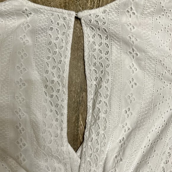 TOPSHOP White Eyelet Romper Size 6 - Picture 8 of 11